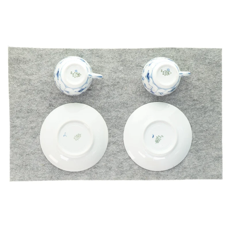 2 kopper med underkop fra B Og G (str. 14 x 9)