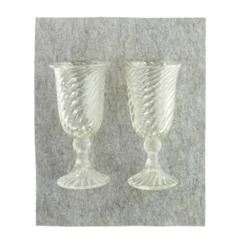 Vaser (2 stk) (str. 23 x 11 cm)