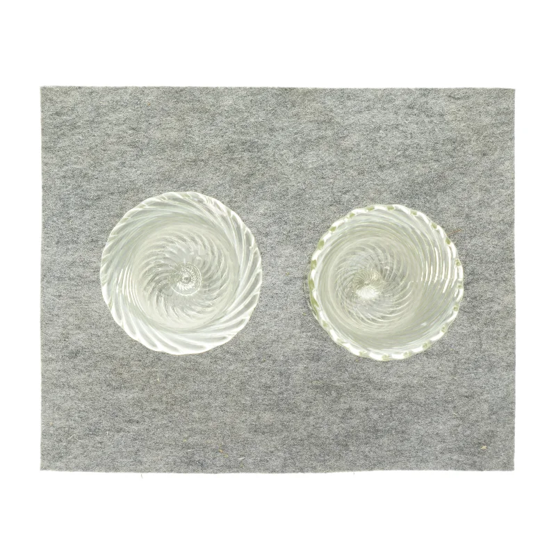 Vaser (2 stk) (str. 23 x 11 cm)