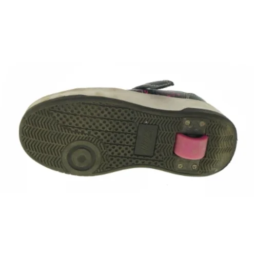 Sko med hjul fra Heelys (str. 33)