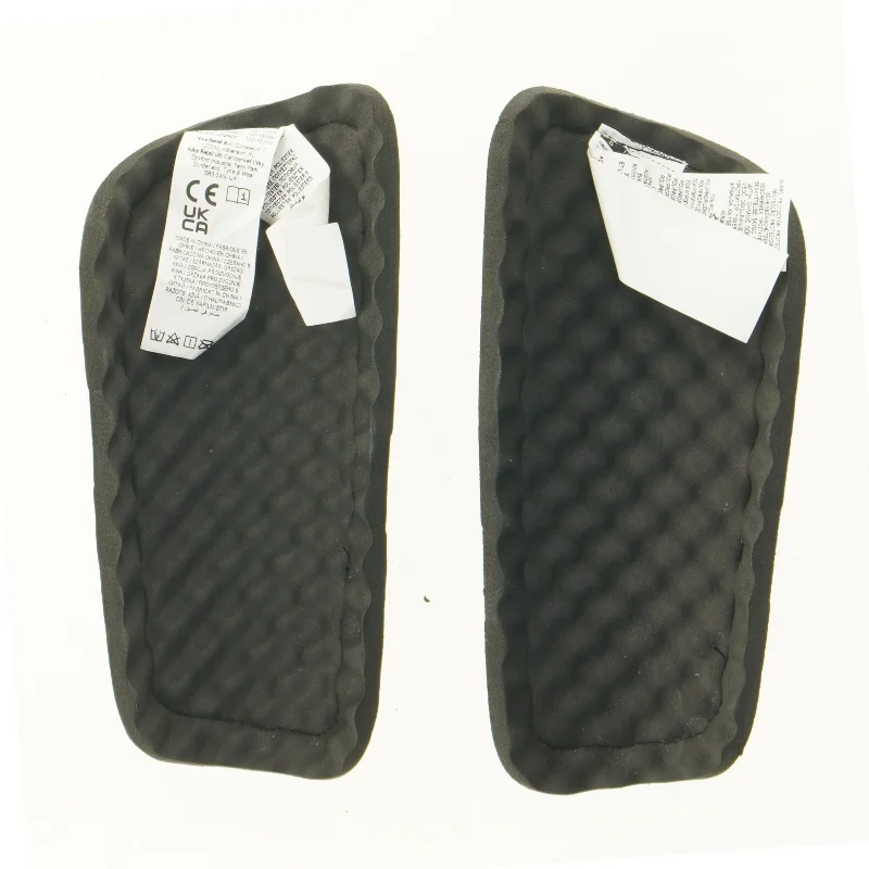 Benskinner til fodbold fra Nike (str. 26 x 14 cm)