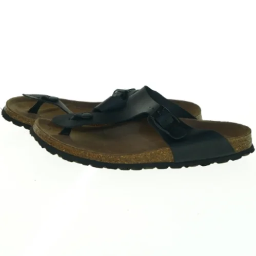 Brugte sorte sandaler fra VRS (str. 42)