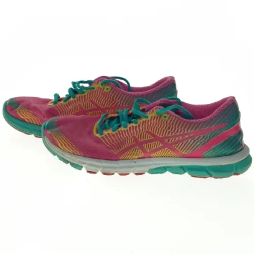 Brugte løbesko fra Asics (str. 37,5)