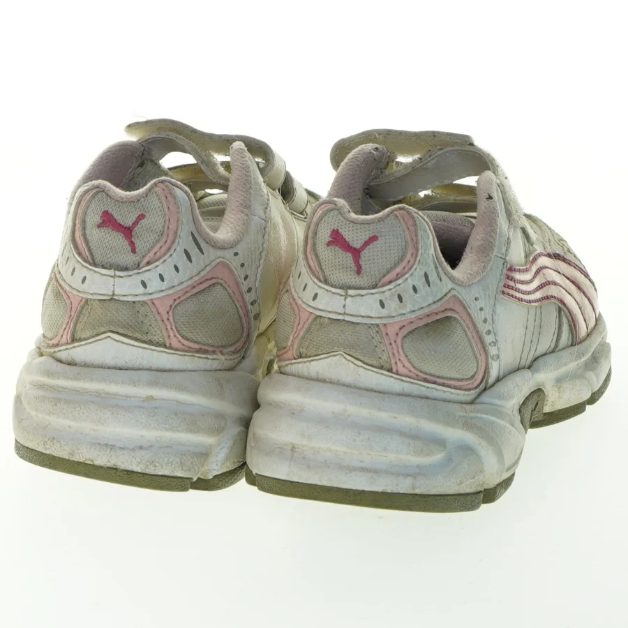  Sneakers fra Puma (str. 30 )