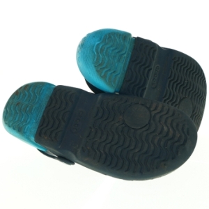 Sorte og blå sko fra Crocs (str. Ukendt. 24,5 cm lang)