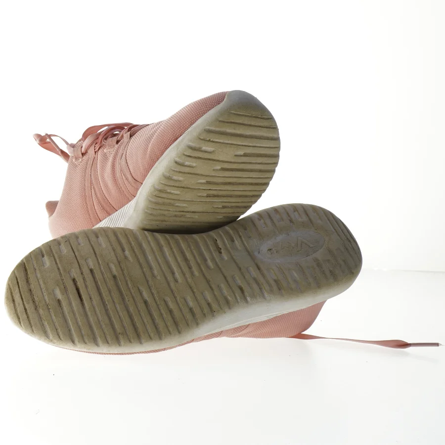 Rosa sneakers, str. 39 fra Vty (str. 39 )