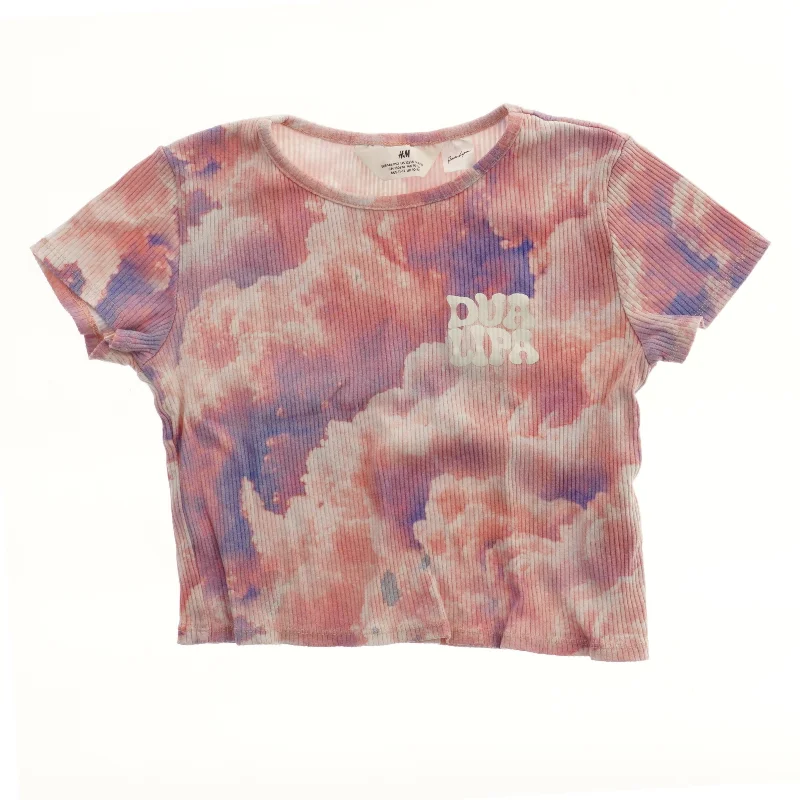 Kortærmet T-shirt med skyprint fra H&M (str. 146)