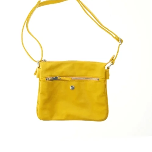 Gul skuldertaske (str. 27,5x22,5 cm)