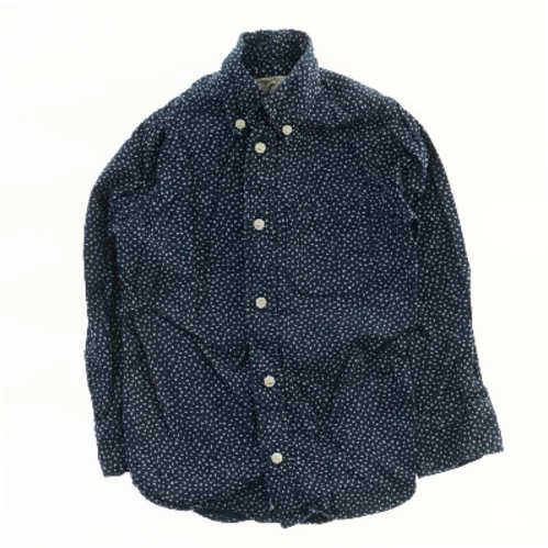 Skjorte med mønster fra H&M (str. 98)