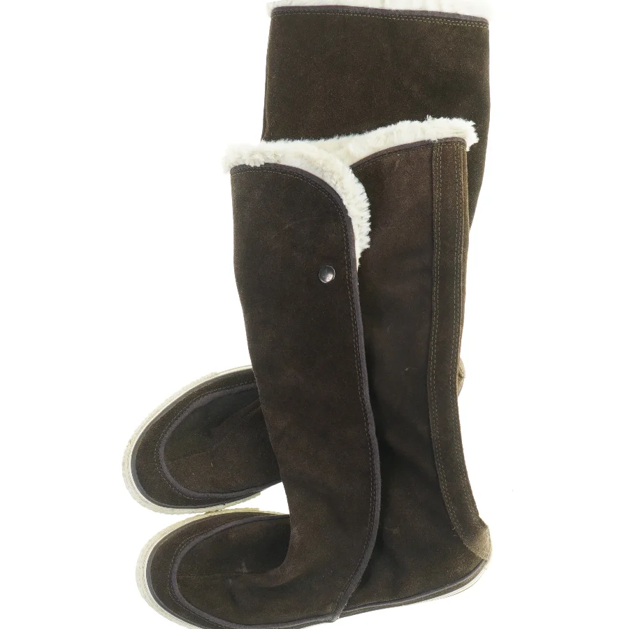 Brune vinterstøvler, skostørrelse 38 fra Converse (str. 38 )