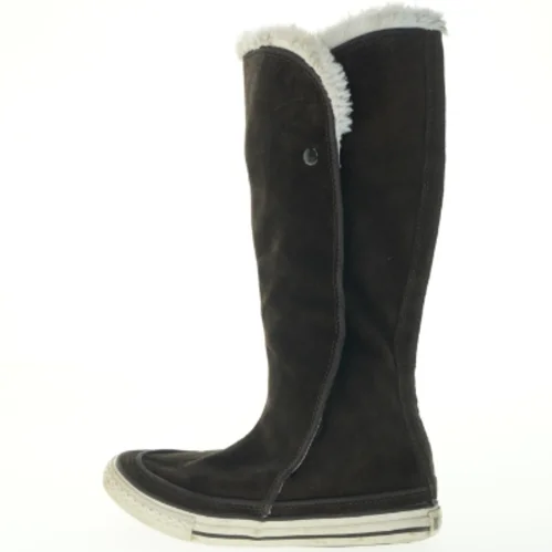 Brune vinterstøvler, skostørrelse 38 fra Converse (str. 38 )