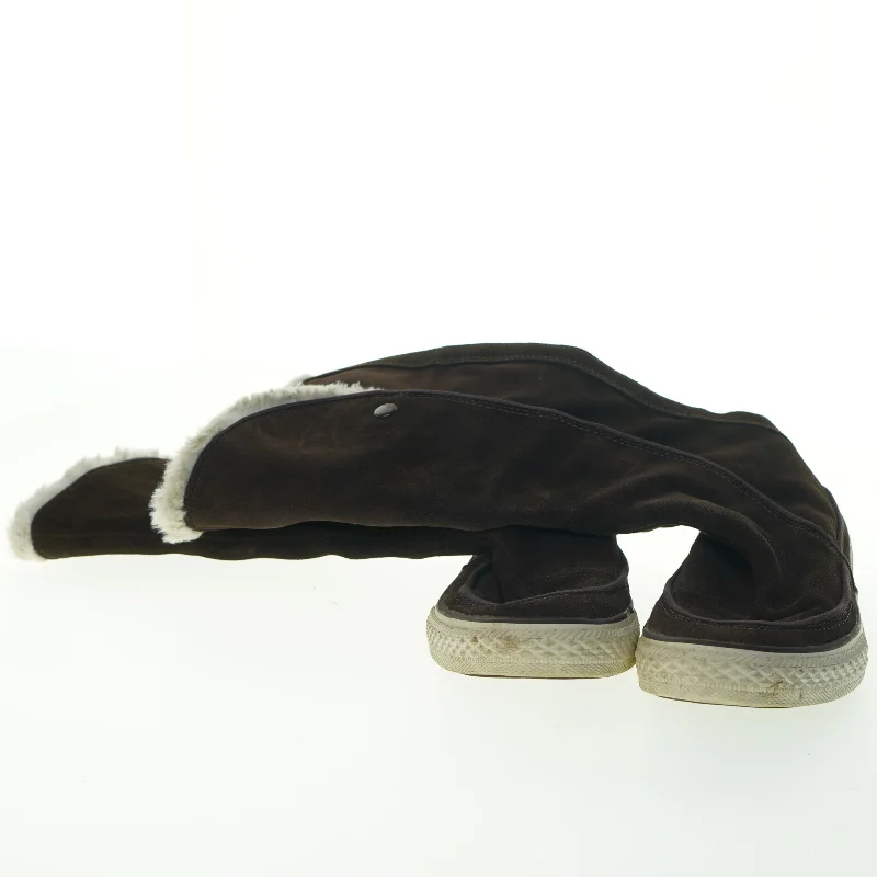 Brune vinterstøvler, skostørrelse 38 fra Converse (str. 38 )