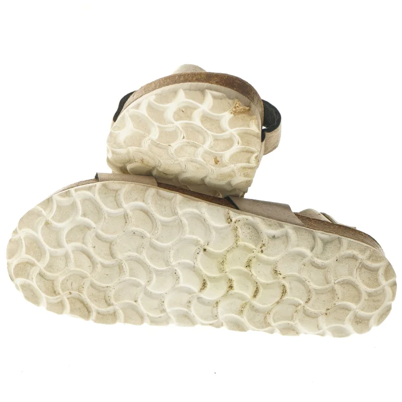 Brune sandaler med remme (str. længde 24 cm)