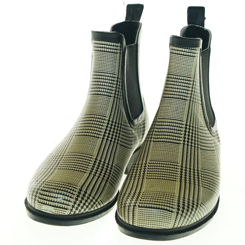 Mønstrede ankelstøvler fra VRS (str. 36)