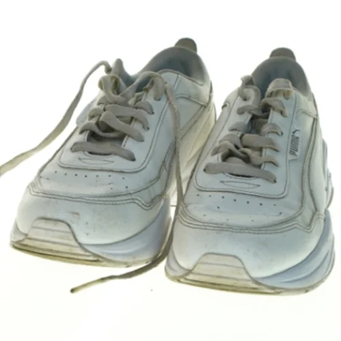 Brugte sneakers fra Puma (str. 37)