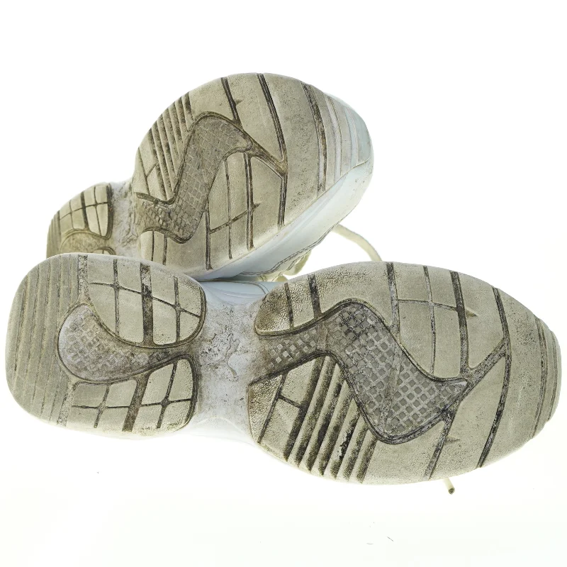 Brugte sneakers fra Puma (str. 37)