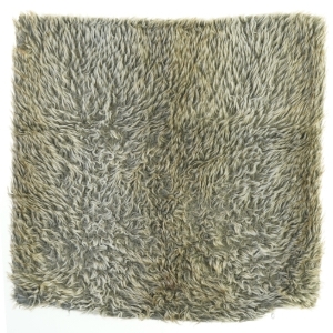 Pudebetræk med pels (str. 46x46 cm)