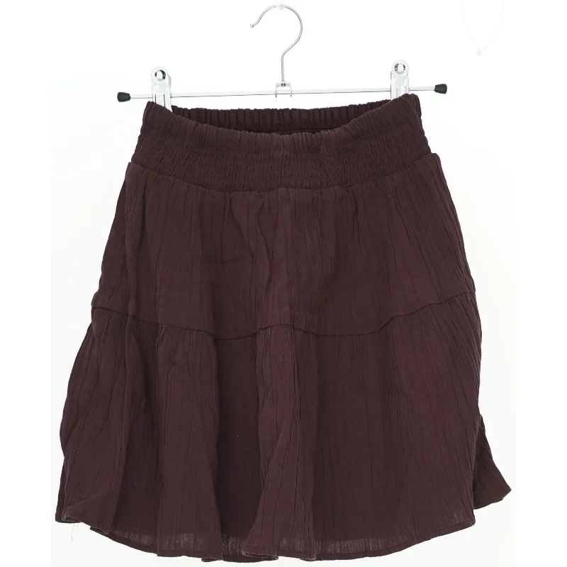 Brun nederdel fra Friends (str. 140)