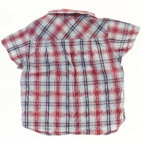 Kortærmet ternet skjorte til børn fra H&M (str. 92)