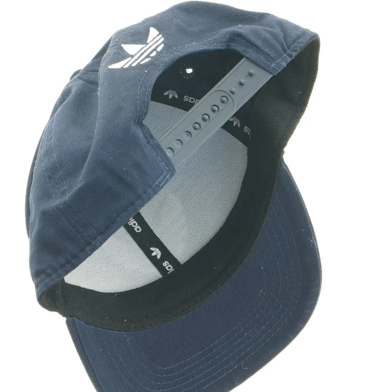 Adidas kasket fra Adidas (str. Ø 20 cm)