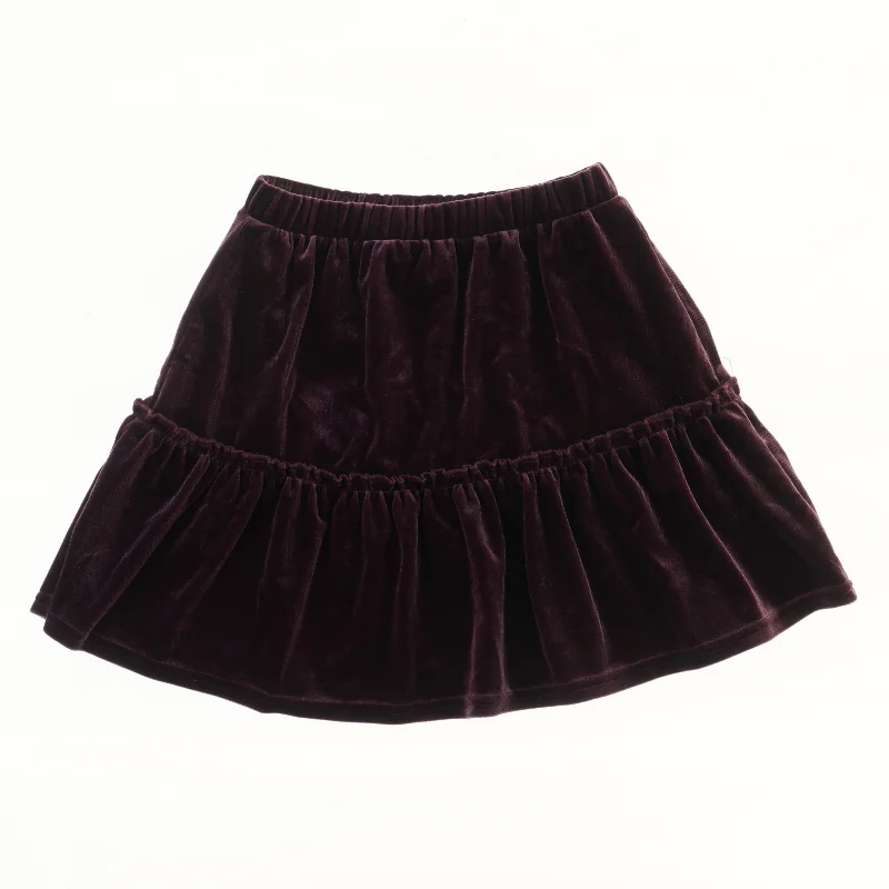 Fløjl nederdel fra VRS (str. 122)