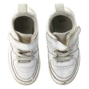 Hvide sneakers til børn fra H&M (str. 26 )