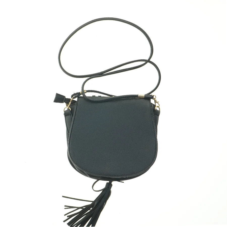 Taske med nitter (str. 21x23 cm)