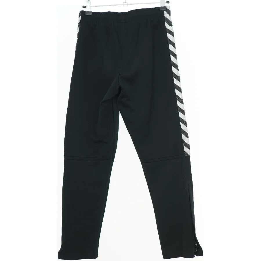 Sorte Hummel træningsbukser fra Hummel (str. 152)