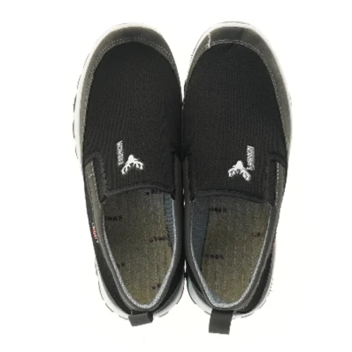 Sportssko i sort, str. 44 (str. 44 )