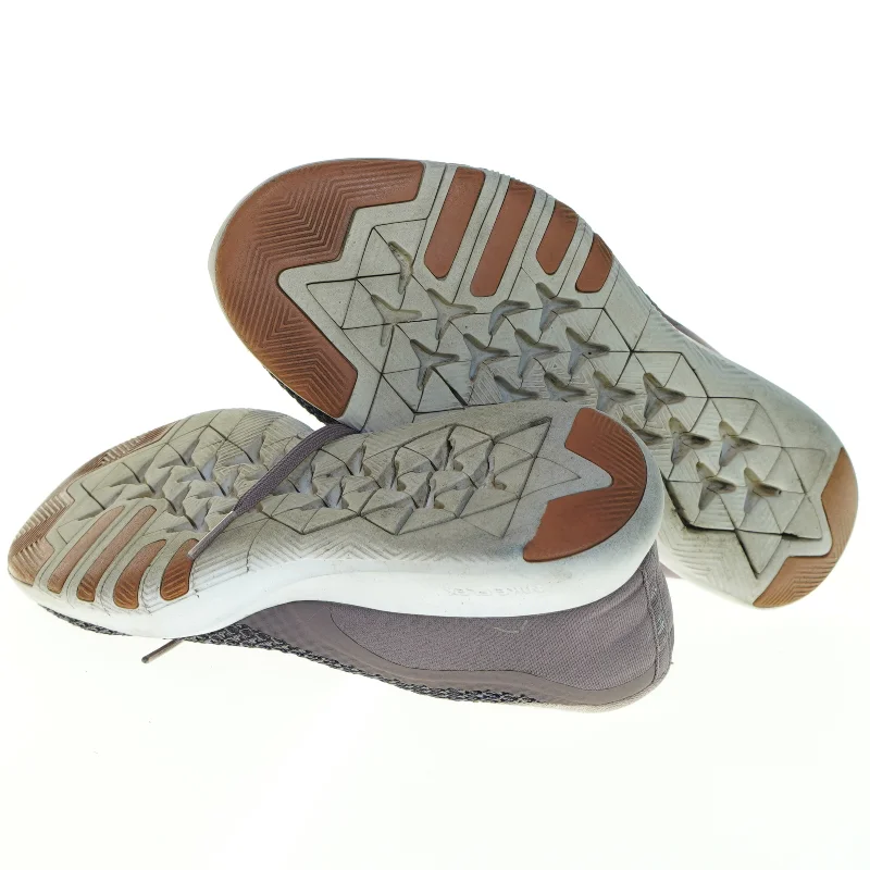 Brugte løbesko fra Nike (str. 36,5)