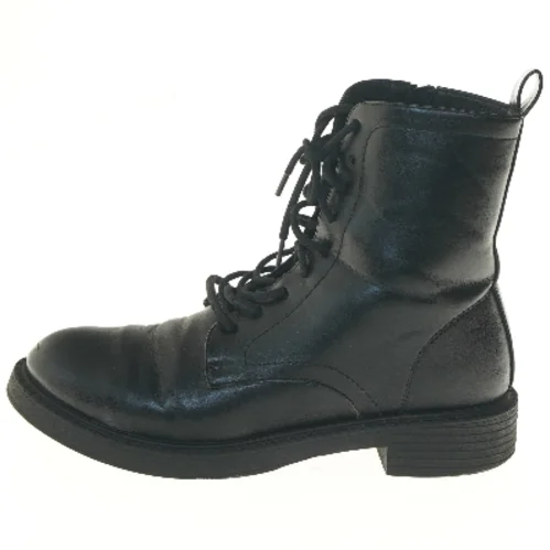 Støvler med snøre, str. 41 fra Graceland (str. 41 )