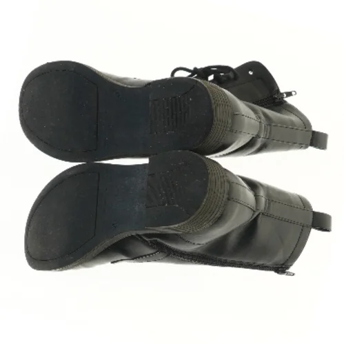 Støvler med snøre, str. 41 fra Graceland (str. 41 )