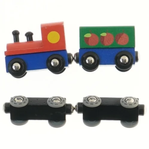 Trætog med vogne (str. 7x6 cm)