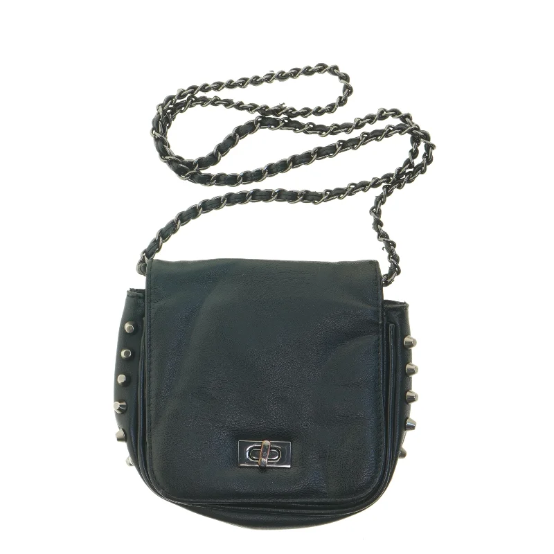 Lille sort skuldertaske med kædestrop (str. 18,5x21 cm)