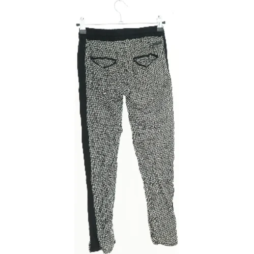 Luftige tynde bukser med mønster fra Tumble n Dry (str. 140)