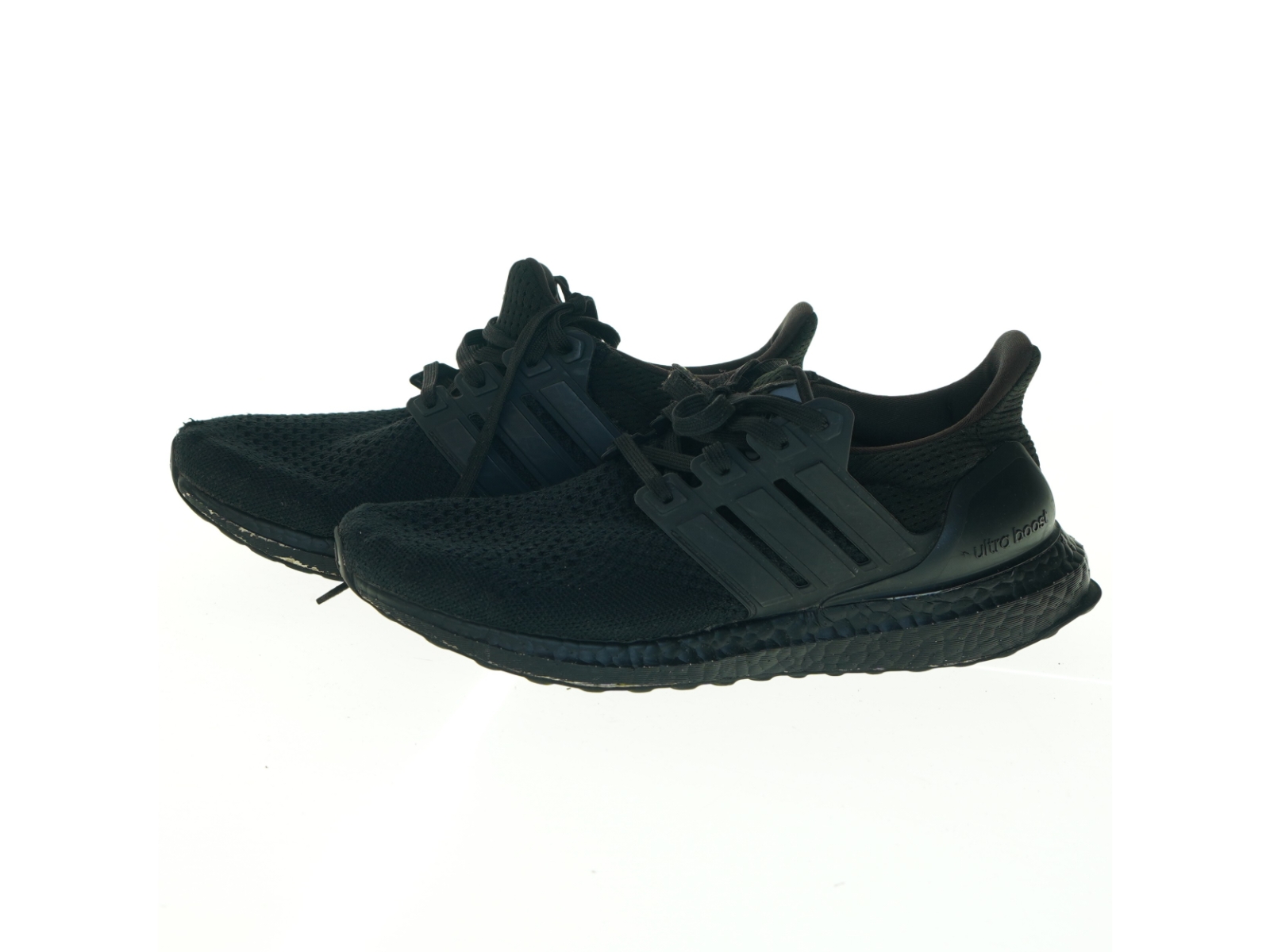 Brugte sort løbesko fra Adidas (str. 40)