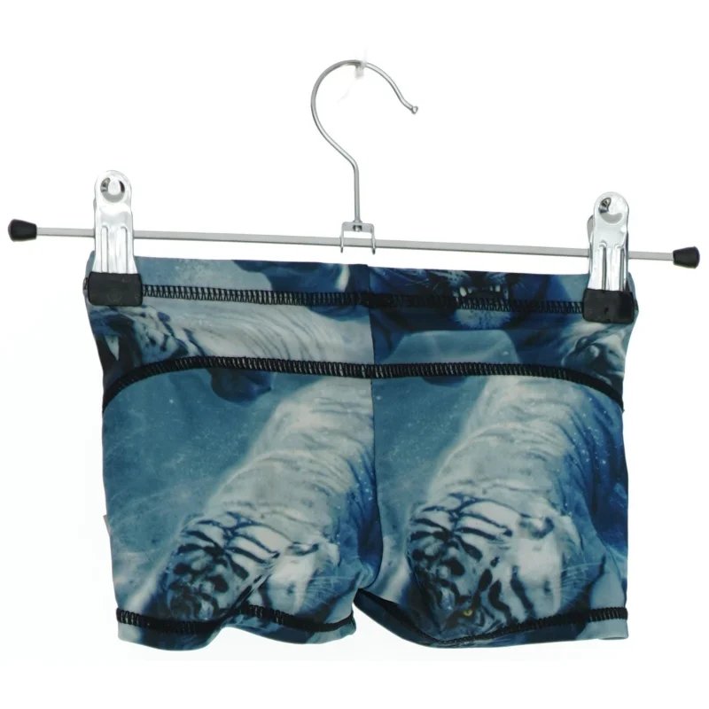 Badebukser med tigerprint fra Molo (str. 92)
