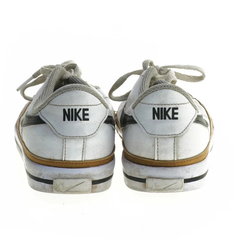 Nike sneakers fra Nike (str. Længde. 26,5 cm)