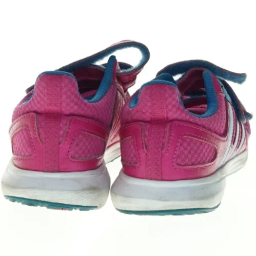 Brugte børnesko med velcro fra Adidas (str. 33)