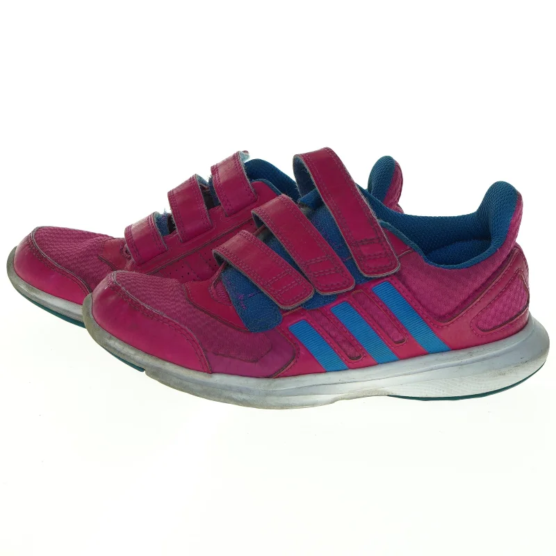 Brugte børnesko med velcro fra Adidas (str. 33)