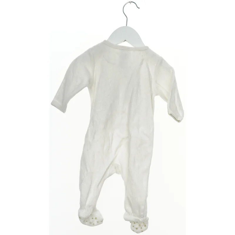 Babydragt med får motiv fra H&M (str. 62)