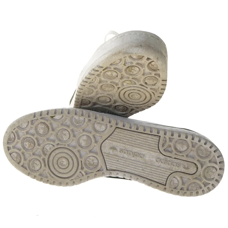 Adidas sneakers fra Adidas (str. 39,5 )