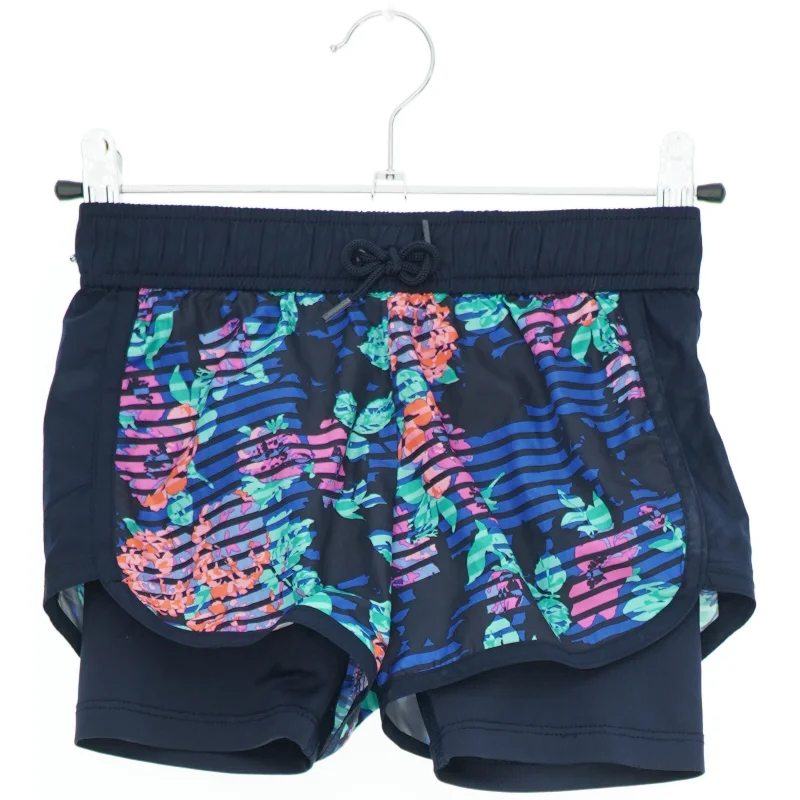 Badebukser med blomstermønster fra OshKosh (str. 110)