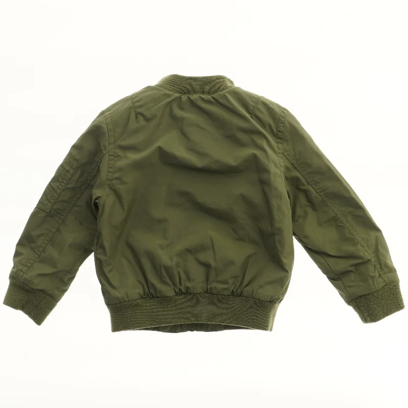 Bomberjakke til børn fra H&M (str. 104)