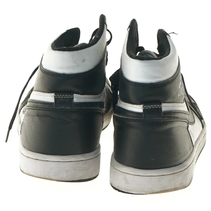 Nike Air Jordan 1 Retro High Sneakers, str. 45 fra Nike (str. 45 )