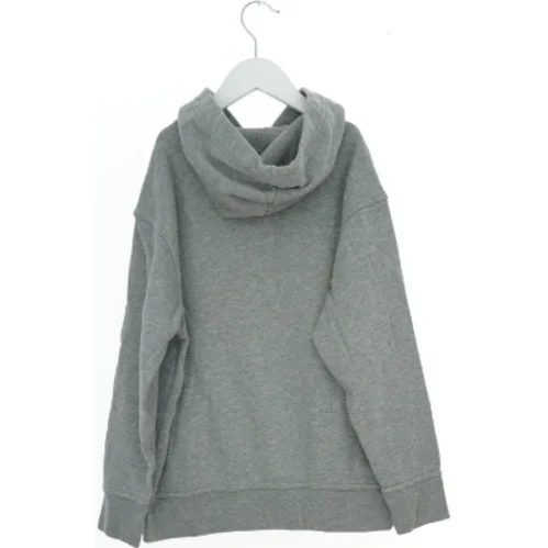 Grå hættetrøje fra GAP fra Gap (str. M)