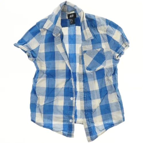 Skjorte med korte ærmer fra H&M (str. 110)