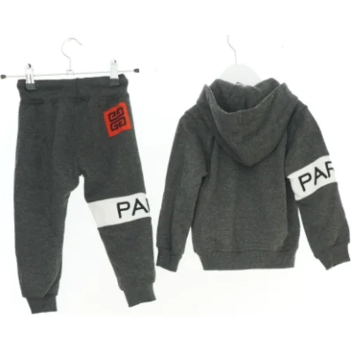 Joggingsæt (str. 92 cm)