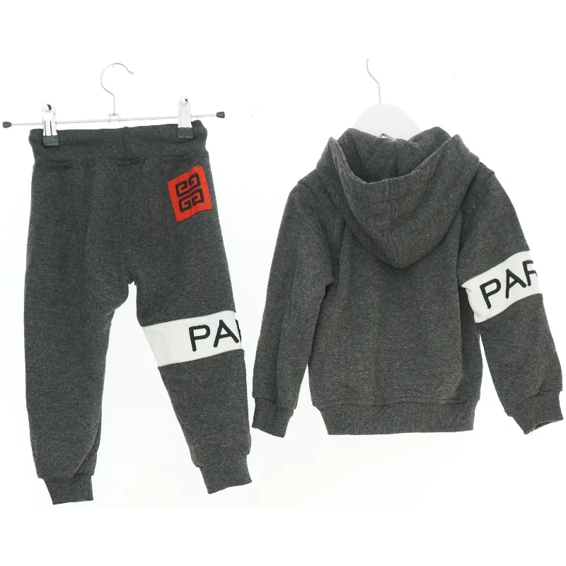 Joggingsæt (str. 92 cm)