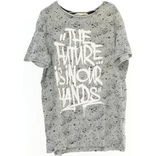 T-Shirt fra H&M (str. 158 cm)